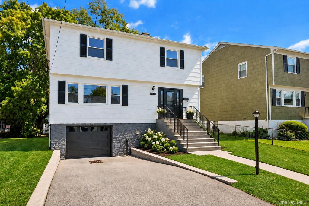 213 Florence Street, Mamaroneck, NY 10543 — exterior