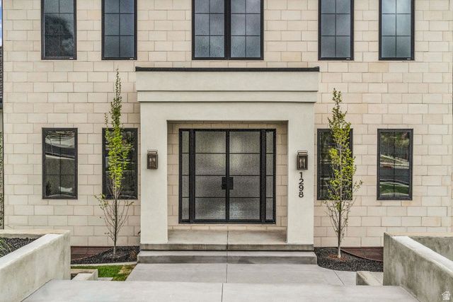 1298 S 1090 E, Salem, UT 84653