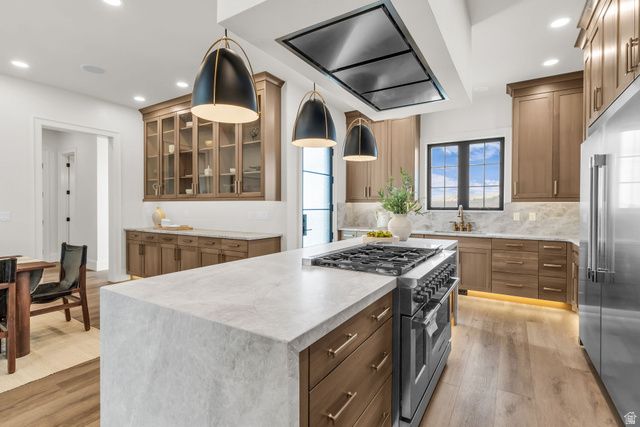 1298 S 1090 E, Salem, UT 84653