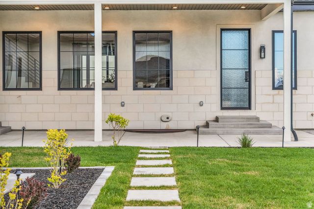 1298 S 1090 E, Salem, UT 84653