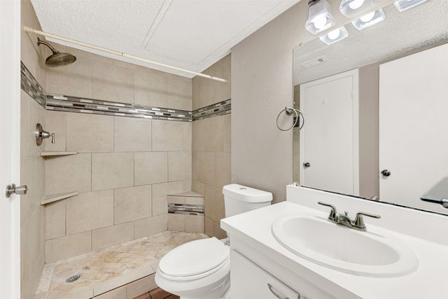 2655 Via Cordova, Carrollton, TX 75006