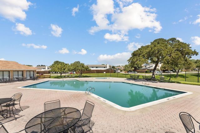 2655 Via Cordova, Carrollton, TX 75006