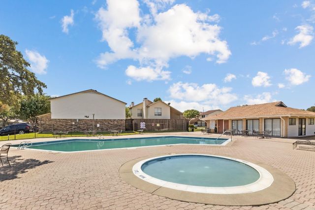 2655 Via Cordova, Carrollton, TX 75006