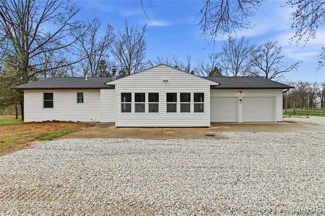 31857 Cedar Trail, Warrenton, MO 63383