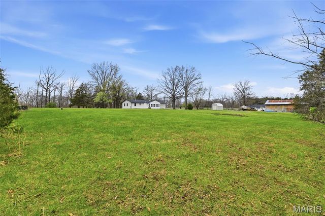 31857 Cedar Trail, Warrenton, MO 63383