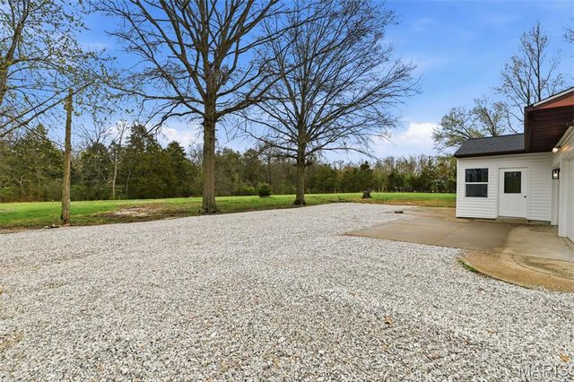 31857 Cedar Trail, Warrenton, MO 63383