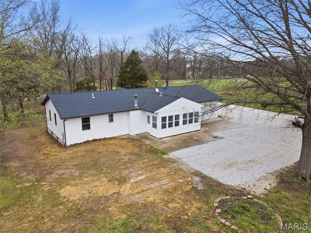 31857 Cedar Trail, Warrenton, MO 63383