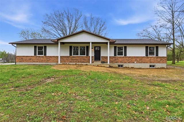 31857 Cedar Trail, Warrenton, MO 63383