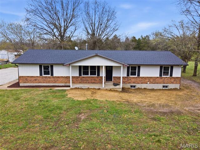 31857 Cedar Trail, Warrenton, MO 63383