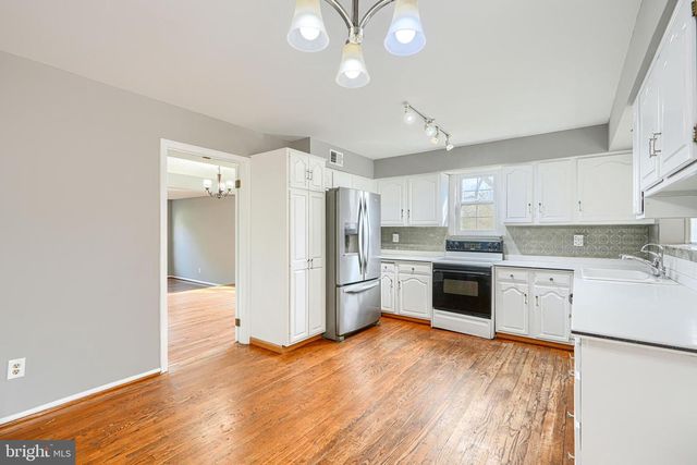 262 HUNTERS RIDGE RD, Lutherville Timonium, MD 21093