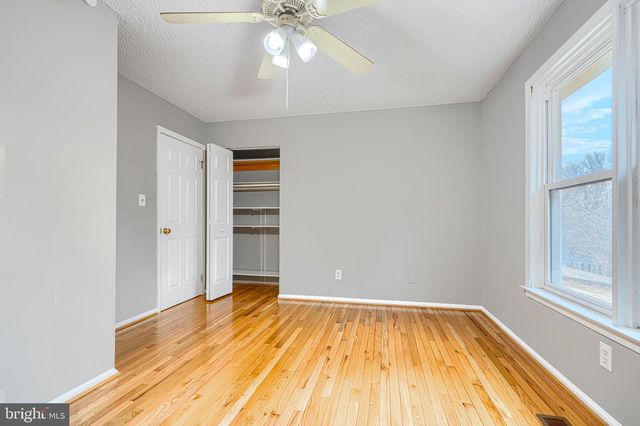 262 HUNTERS RIDGE RD, Lutherville Timonium, MD 21093