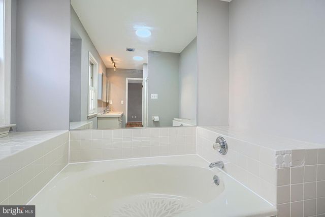 262 HUNTERS RIDGE RD, Lutherville Timonium, MD 21093