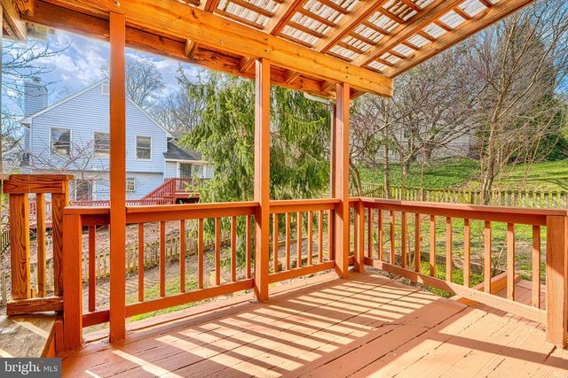 262 HUNTERS RIDGE RD, Lutherville Timonium, MD 21093