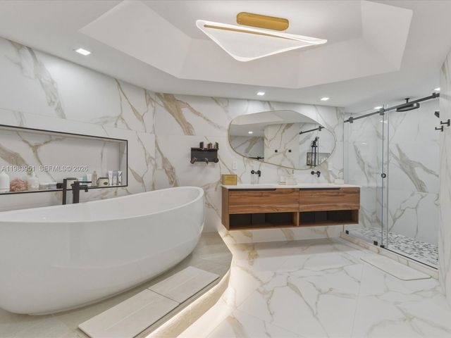 3000 Island Blvd 1501, Aventura, FL 33160