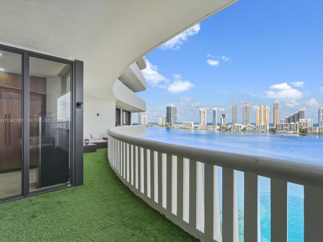 3000 Island Blvd 1501, Aventura, FL 33160