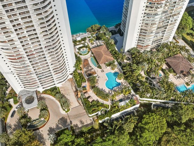 3000 Island Blvd 1501, Aventura, FL 33160