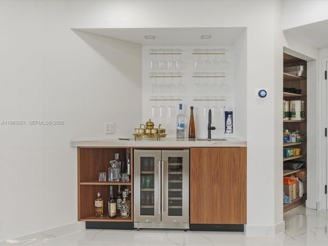 3000 Island Blvd 1501, Aventura, FL 33160