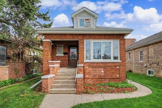 7124 W Belden Avenue, Chicago, IL 60707