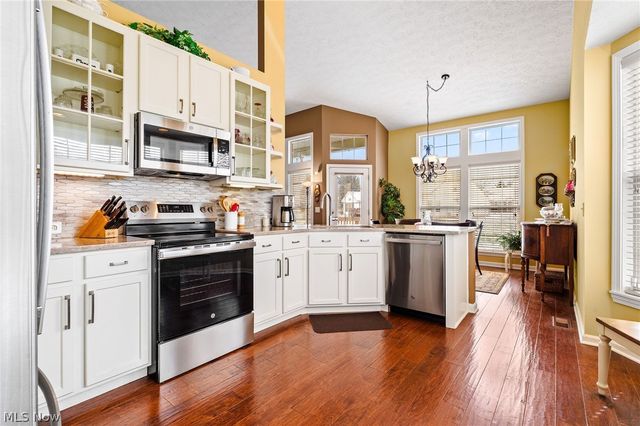 5531 Hideaway Drive, Medina, OH 44256