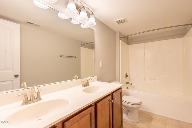 14 Prairie View Court, Durham, NC 27703