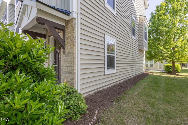 14 Prairie View Court, Durham, NC 27703