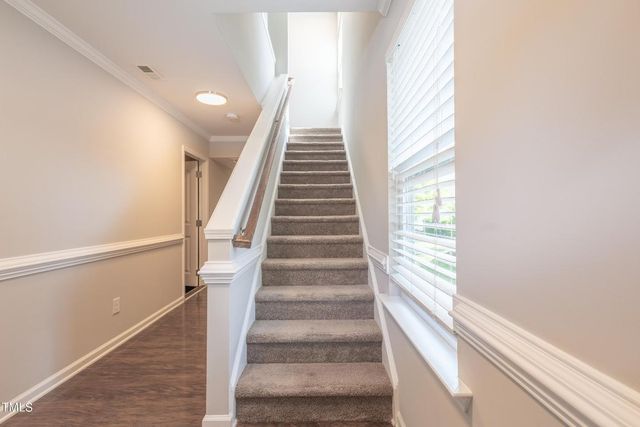 14 Prairie View Court, Durham, NC 27703