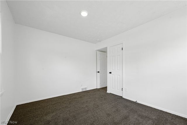 3454 Monticello Boulevard, Cleveland Heights, OH 44121