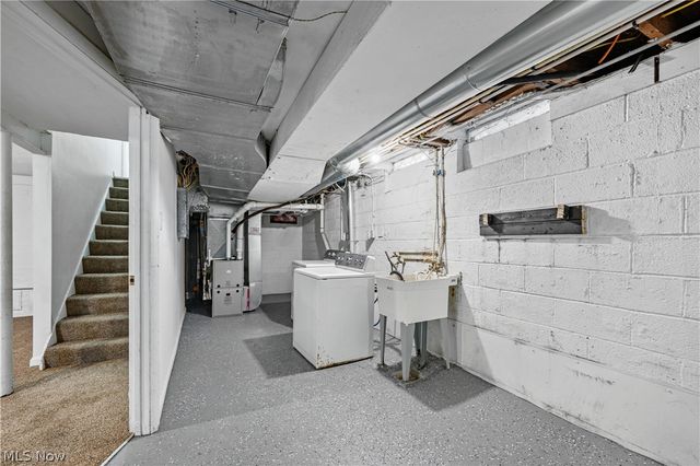 3454 Monticello Boulevard, Cleveland Heights, OH 44121