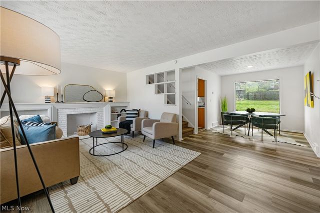 3454 Monticello Boulevard, Cleveland Heights, OH 44121