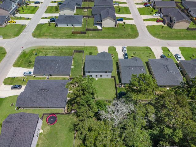 10030 Cerritos Drive, Conroe, TX 77306