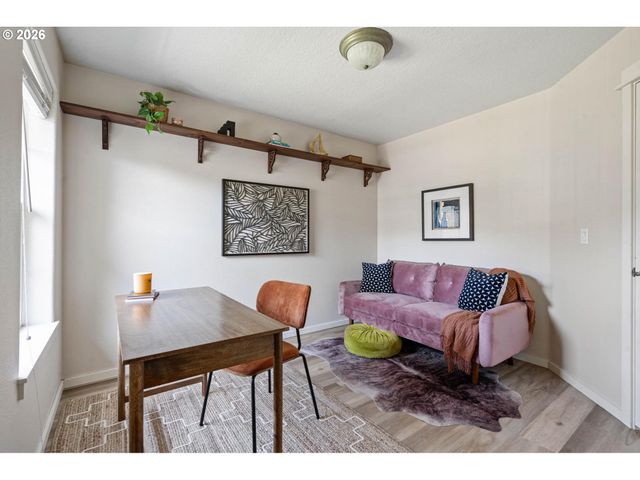 7102 Ne STONEWATER St, Hillsboro, OR 97124