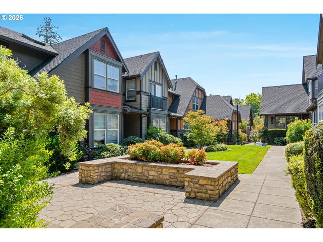 7102 Ne STONEWATER St, Hillsboro, OR 97124