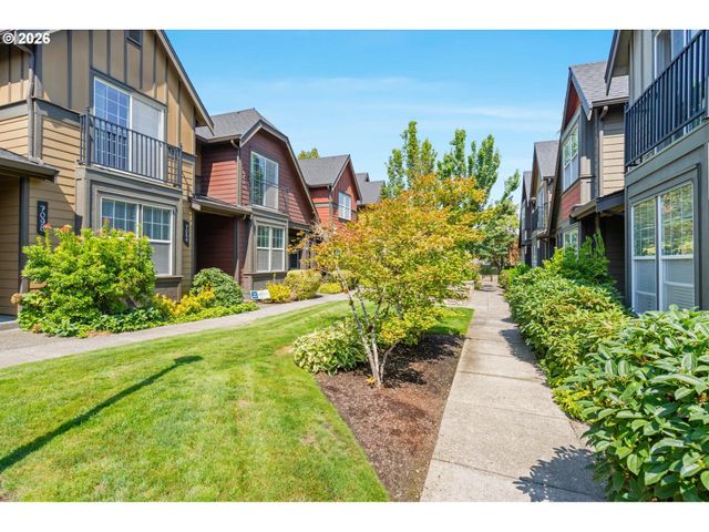 7102 Ne STONEWATER St, Hillsboro, OR 97124