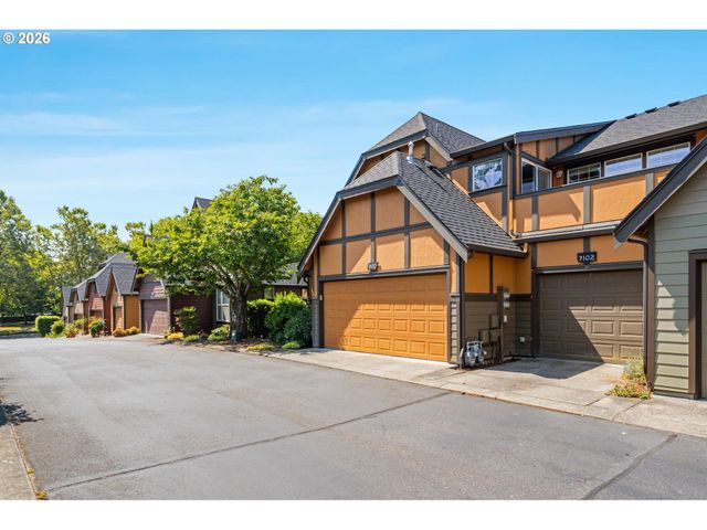 7102 Ne STONEWATER St, Hillsboro, OR 97124
