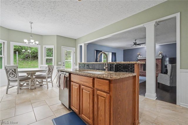 2541 Turf Paradise Drive, Stow, OH 44224