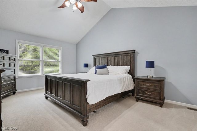 2541 Turf Paradise Drive, Stow, OH 44224