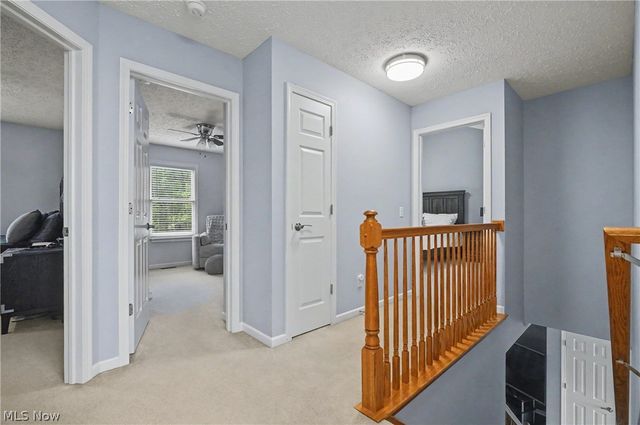 2541 Turf Paradise Drive, Stow, OH 44224