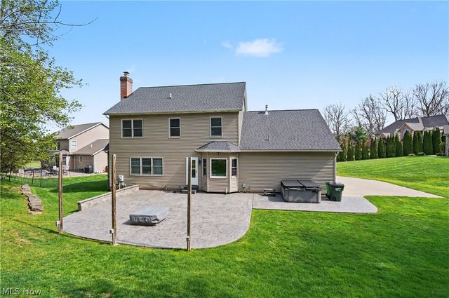 2541 Turf Paradise Drive, Stow, OH 44224