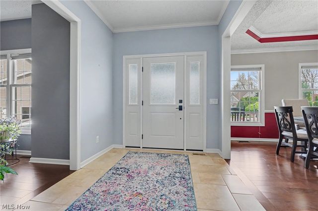 2541 Turf Paradise Drive, Stow, OH 44224
