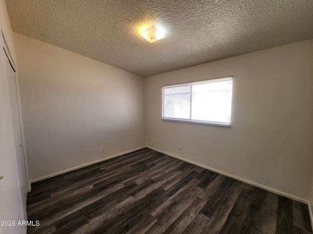 2140 W HEATHERBRAE Drive 1, Phoenix, AZ 85015