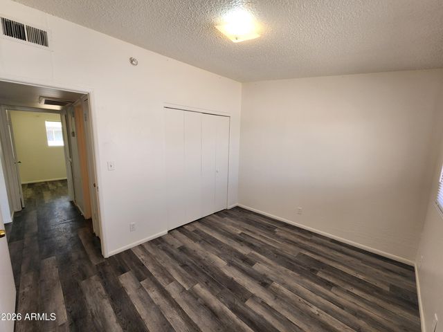 2140 W HEATHERBRAE Drive 1, Phoenix, AZ 85015