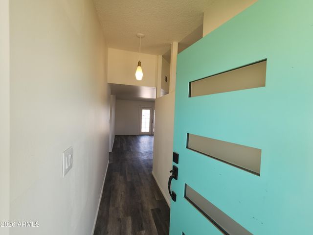 2140 W HEATHERBRAE Drive 1, Phoenix, AZ 85015