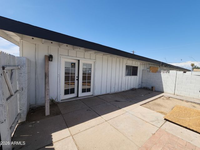 2140 W HEATHERBRAE Drive 1, Phoenix, AZ 85015