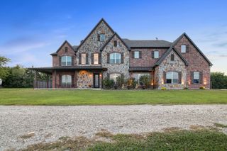 204 Tate Circle, Sherman, TX 75090