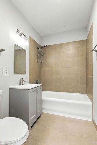 1648 East Avenue 2E, Berwyn, IL 60402