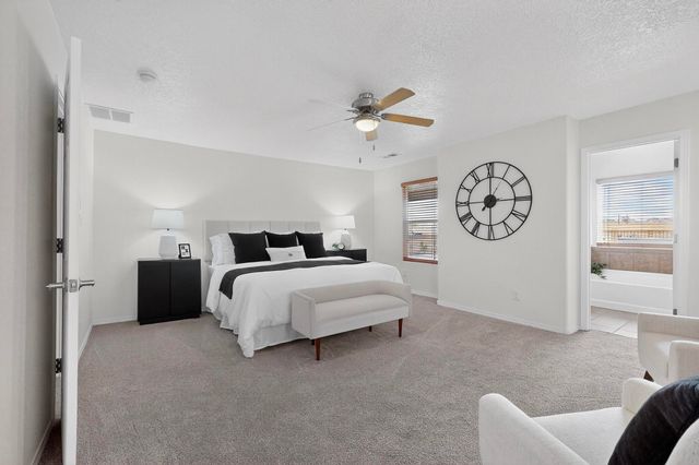 11835 Native Dancer Road SE, Albuquerque, NM 87123