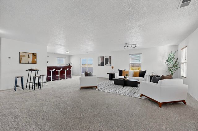 11835 Native Dancer Road SE, Albuquerque, NM 87123