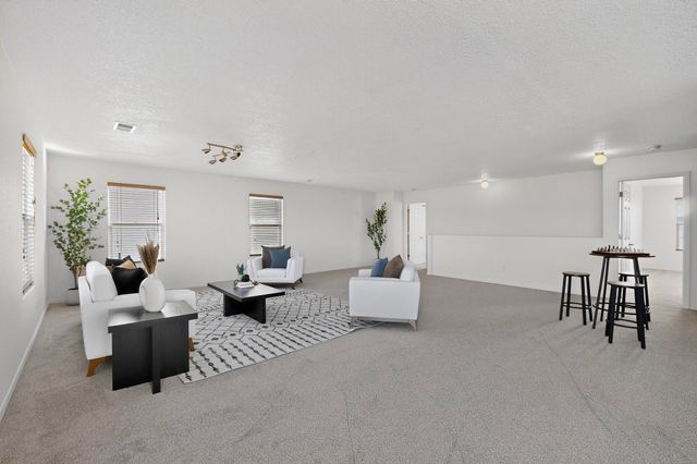 11835 Native Dancer Road SE, Albuquerque, NM 87123