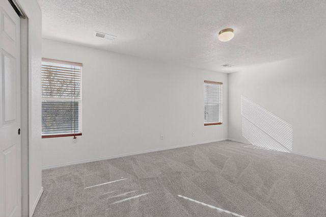 11835 Native Dancer Road SE, Albuquerque, NM 87123