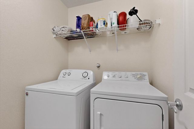 11835 Native Dancer Road SE, Albuquerque, NM 87123